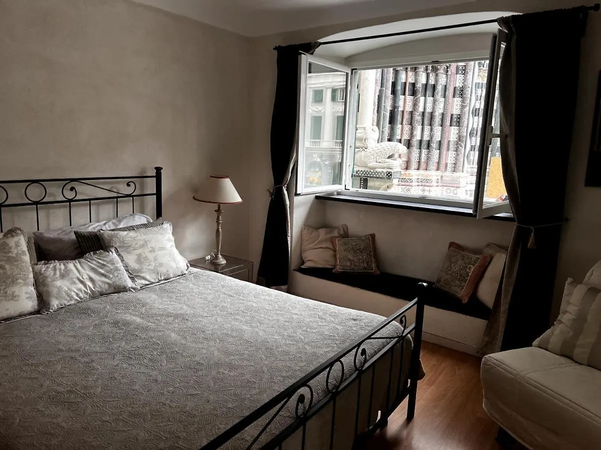 San Lorenzo Central Apartment Genova Italia